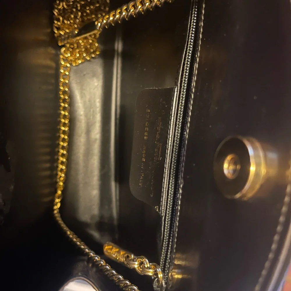 🔥 Salvatore🔥 Ferragamo🔥 Clutch/ shoulder bag🔥 - Picture 10 of 10